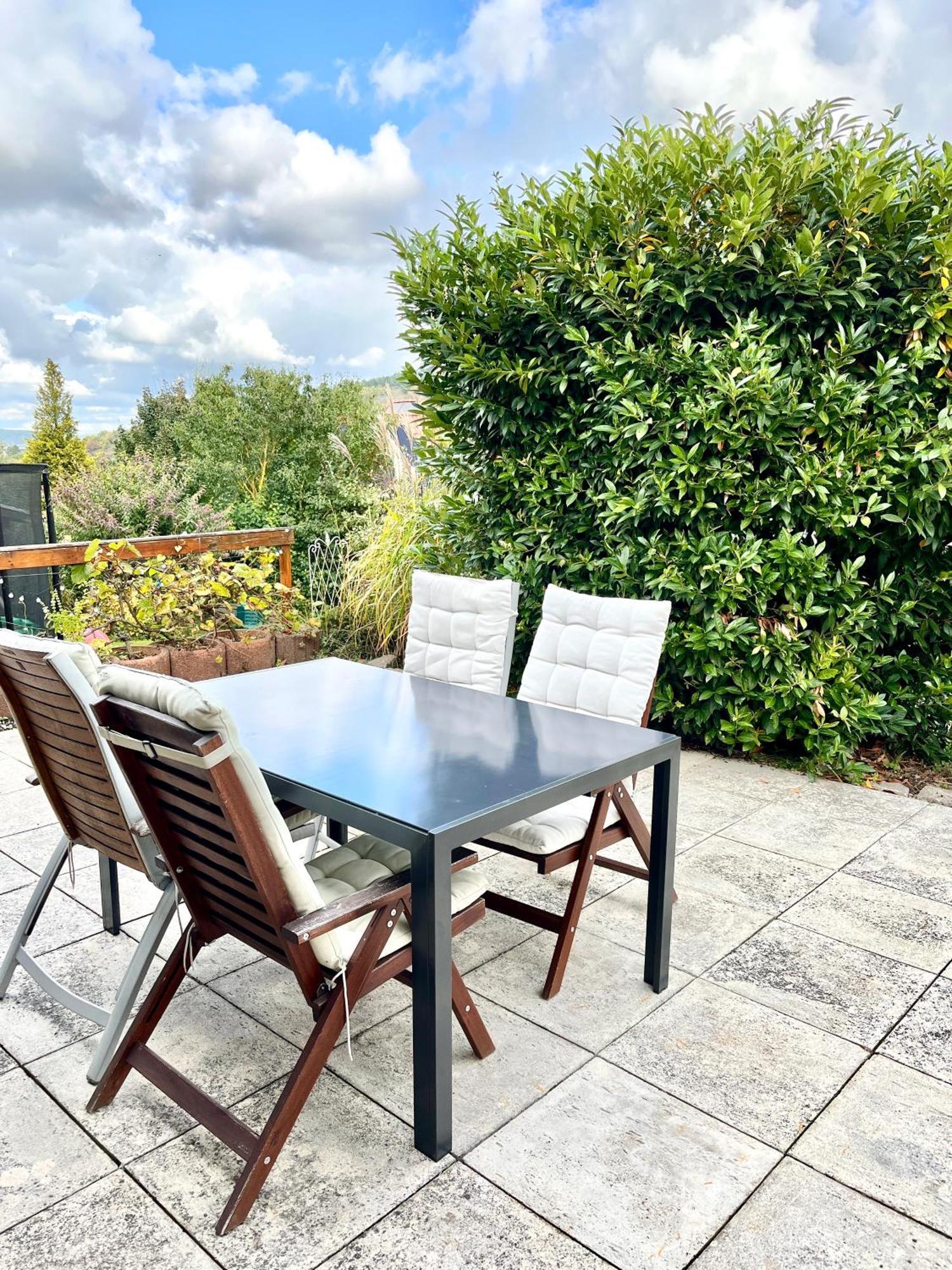 Unterleinach Ferienhaus Weinbergblick - Nahe Wuerzburg - 2 Schlafzimmer - Familienfreundlich - Terrasse מראה חיצוני תמונה