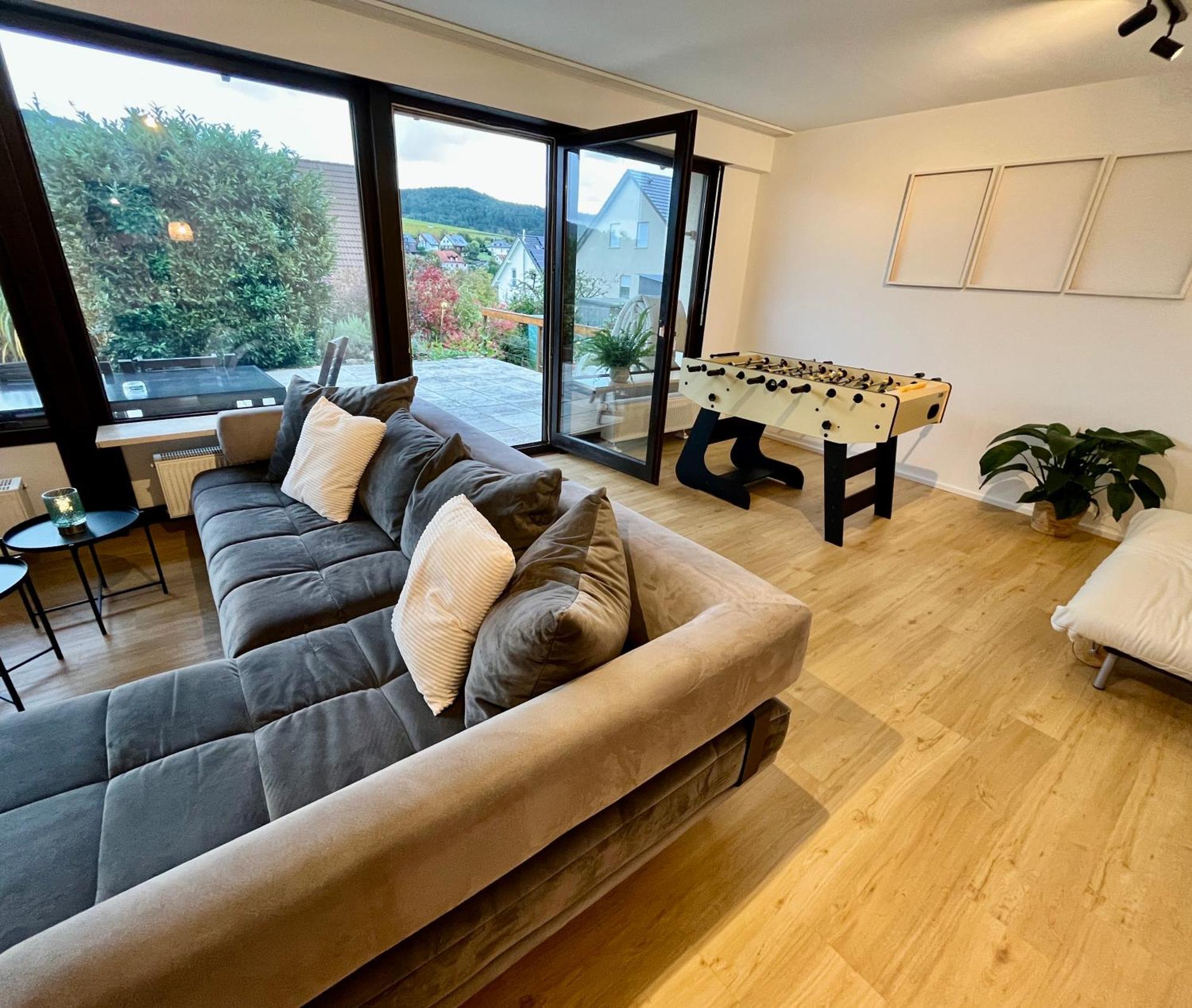 Unterleinach Ferienhaus Weinbergblick - Nahe Wuerzburg - 2 Schlafzimmer - Familienfreundlich - Terrasse מראה חיצוני תמונה