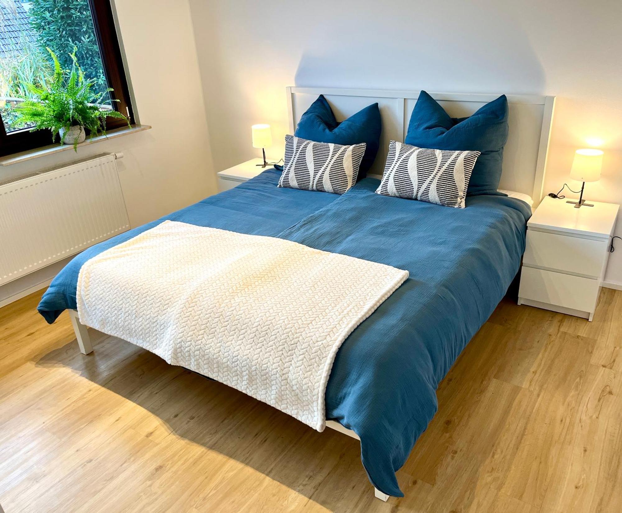 Unterleinach Ferienhaus Weinbergblick - Nahe Wuerzburg - 2 Schlafzimmer - Familienfreundlich - Terrasse מראה חיצוני תמונה